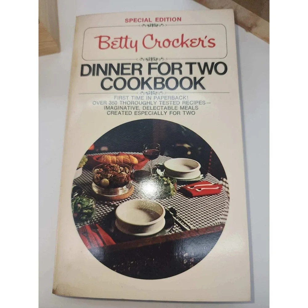Vintage Cooking with Betty Crocker 4 Book Boxed Set Cookbook Desserts 1970s